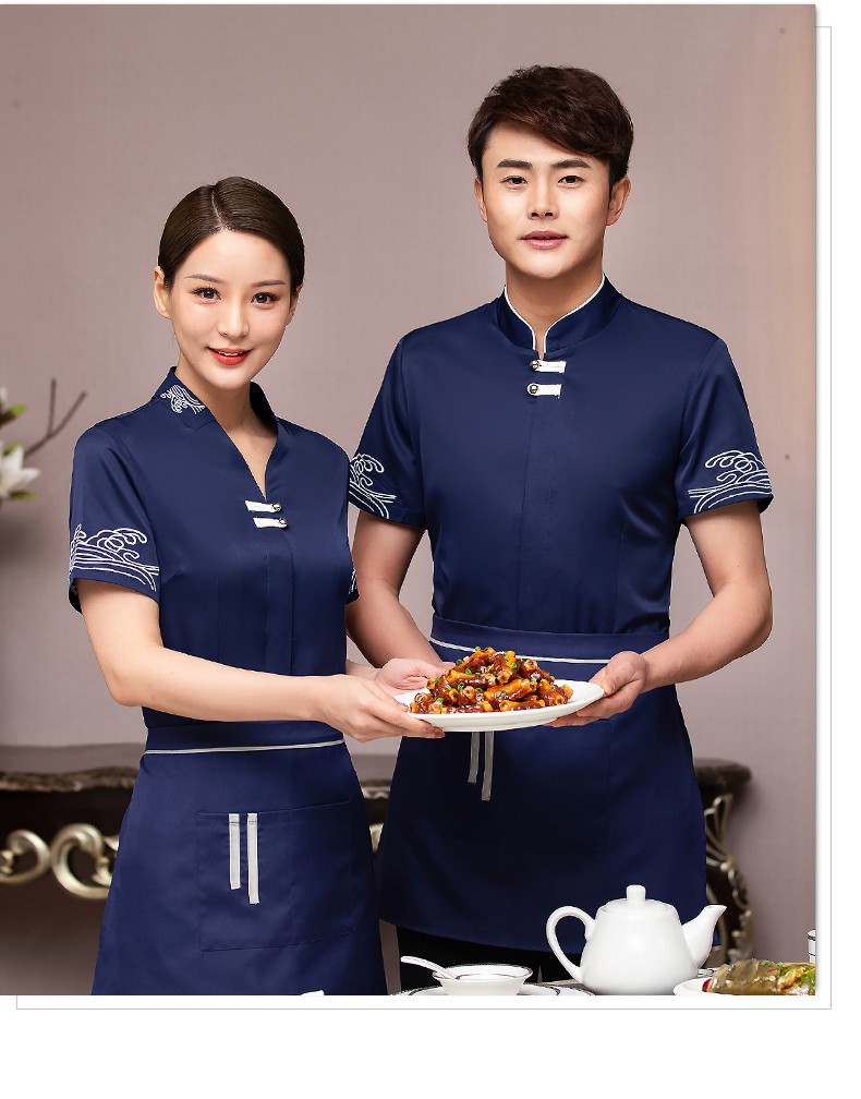 夏日餐饮新风尚 中式火锅店服务员与收银员的专业制服设计